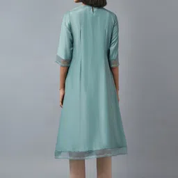 WISHFUL Women Green Embroidered Thread Work Kurta image 4