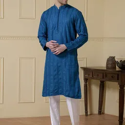 Satwaa Men Embellished Thread Work Kurta image 2
