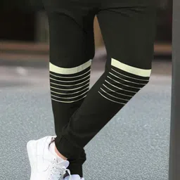 tripr Tshirt Pant Co-ords Set image 5