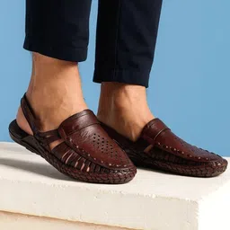 kolhapuri Men Sandal image 2