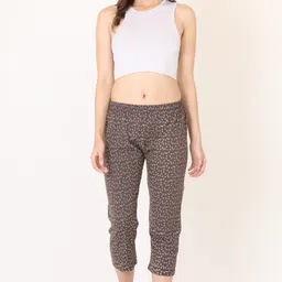 apr global Women Multicolor Capri image 3