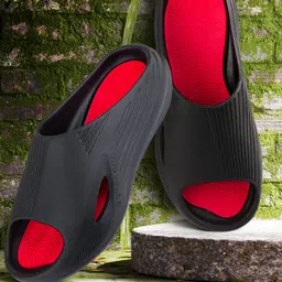 bersache Men Flip Flops image 1