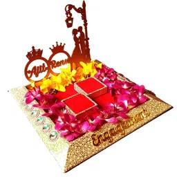 rn collection Couple Lemp With Engsgement Wood Decorative Platter image 2