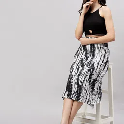 CHROME & CORAL Tie & Dye Printed Knee Length Wrap Skirt image 2