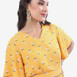 Vishudh Yellow Floral Printed Flared Sleeves Blouson Crop Top image 5
