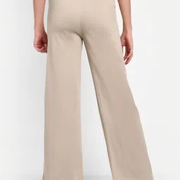 Next One Women Smart Loose Fit High-Rise Easy Wash Parallel Trousers image 2
