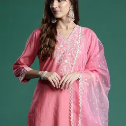 Indo Era Floral Embroidered Sequinned Liva Kurta With Trousers & Dupatta image 1