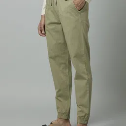 Celio Men Cotton Regular Fit Joggers image 4
