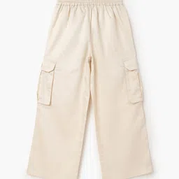 United Colors of Benetton Girls Mid-Rise Lyocell Cargos Trousers image 2