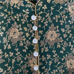 over crowd Men Jacquard Kurta Salwar Set image 5