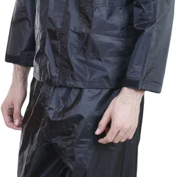 versalis Solid Men Raincoat image 4