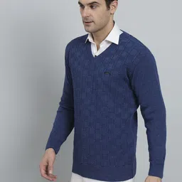 ewools Men Self Design V Neck Blue Sweater image 3