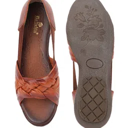 dollphin Women Flats Sandal image 3