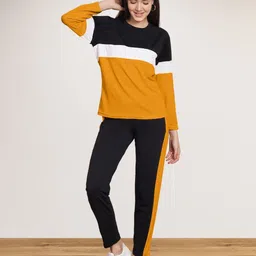 de trendz Striped Women Track Suit-picture-12