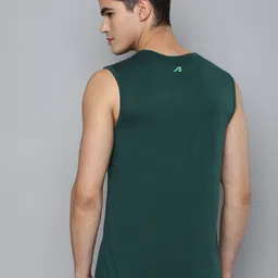 Alcis Men Green Typography Printed Slim Fit Running T-shirt image 4