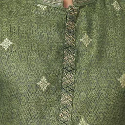 jugg jugg jeeyo Men Self Design Cotton Silk Straight Kurta image 4