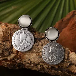VENI 92.5 Silver Plated Contemporary Studs Earrings-picture-24