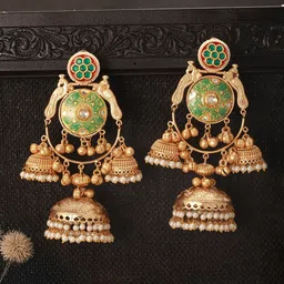 Saraf RS Jewellery Gold-Plated Kundan Studded & Beaded Dome Shaped Lightweight Jhumkas image 5