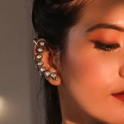 Unniyarcha 92.5 Silver Oxidised Contemporary Ear Cuff-picture-58