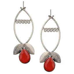Jazz and Sizzle Silver-Plated Leaf Shaped Studs Earrings image 2