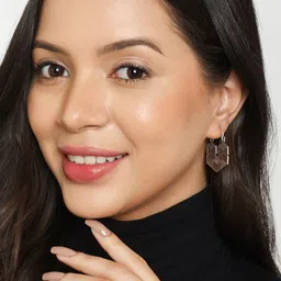 Studio One Love Geometric Hoop Earrings image 5