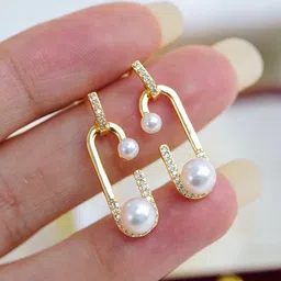 Krelin Geometric Drop Earrings image 2