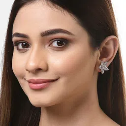 Kennice White Star Shaped Studs Earrings image 3