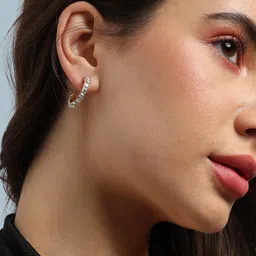 DressBerry Silver-Plated Hoop Earrings image 4