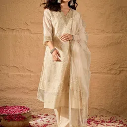 avanshee Women Chanderi Kurta Pant Dupatta Set image 5