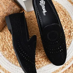 Red Eleven Casual Party Wear Jutis For Men Party Wear For Men image 3