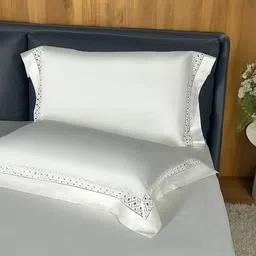 ERBA White King Bedsheet with 2 Pillow Covers image 4