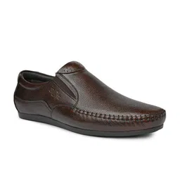 Buckaroo Men Textured Leather Formal Slip-On Shoes image 3