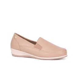 Bata Women Comfort Insole Contrast Sole Loafers-image-50