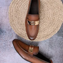 Cobblerz Men Colourblocked Leather Loafers-image-48