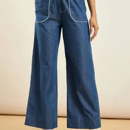 SASSAFRAS Women Pure Cotton Loose Fit High-Rise Parallel Trousers-image-14