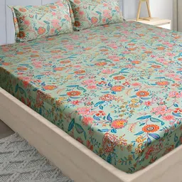 Stylista Green Floral Cotton 400 TC Fitted Queen Bedsheet with 2 Pillow Covers-image-75