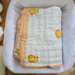 Feels Like Home White & Yellow Cartoon Characters 300 GSM Reversible Single Bed Quilt-picture-15