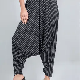 SUTI Women Striped Mid Rise Cotton Drop Crotch Trousers-picture-26
