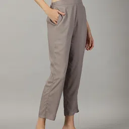 HAY Mid-Rise Regular Fit Relaxed Straight Leg Casual Trousers image 2