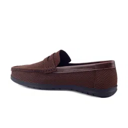 Bxxy Men Textured Lightweight Penny Loafers image 2