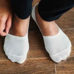 Heelium Men Solid Pack of 3 Odour Free Breathable Low Cut Bamboo No Show Socks image 2