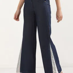 elleven Women Mid-Rise Straight Fit Trousers image 2