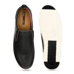Bata Men Round Toe Slip-On Sneakers image 4