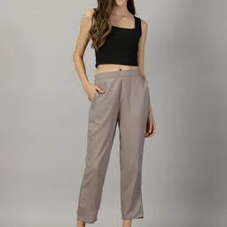 HAY Mid-Rise Regular Fit Relaxed Straight Leg Casual Trousers image 4