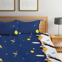 Arrabi Pack of 2 Printed 300 TC King Bedsheet with 4 Pillow Covers image 3