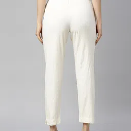 GOLDSTROMS Mid Rise Cropped Cotton Trousers image 2
