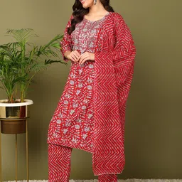 mokshi Floral Printed Regular Sequinned Kurta With Trouser & Dupatta image 4
