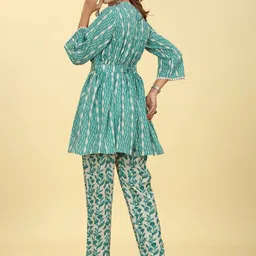 ODD BY chansi TRENDZ Printed Tunic With Trousers image 4