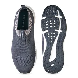 NEEMANS Unisex Textured Lightweight Comfort Insole Contrast Sole Slip-On Sneakers image 3