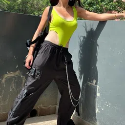 StyleAsh Loose Fit High-Rise Regular Trousers image 5